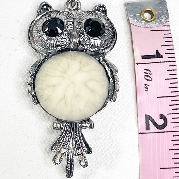 Silver Owl Bag Charm or Keychain - Picture 5 of 5